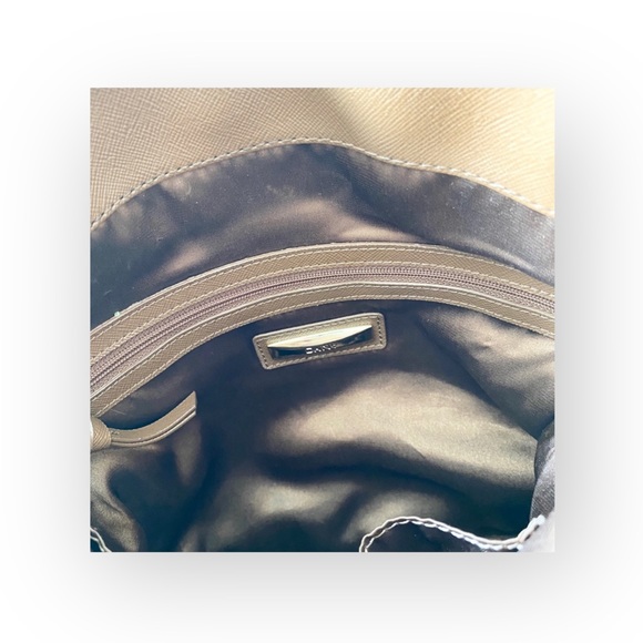 DKNY 𖤐 Convertible Crossbody Leather Handbag 𖤐 Metallic Python 𖤐 Gold Chain - Picture 10 of 16